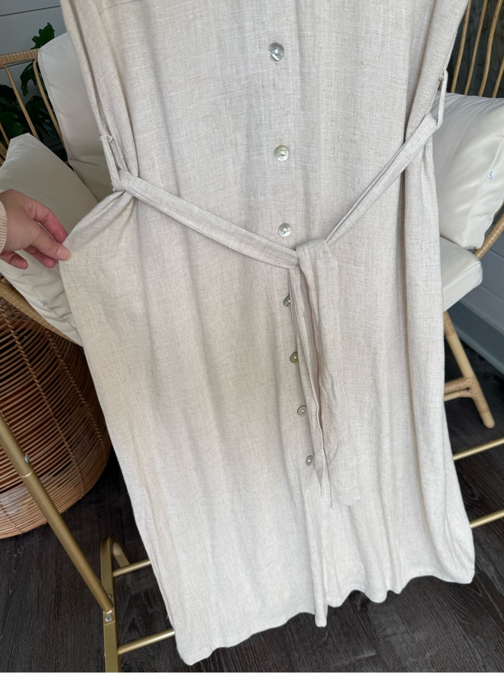 Beige Button-Front Dress with Tie Belt - Picture 4 of 7